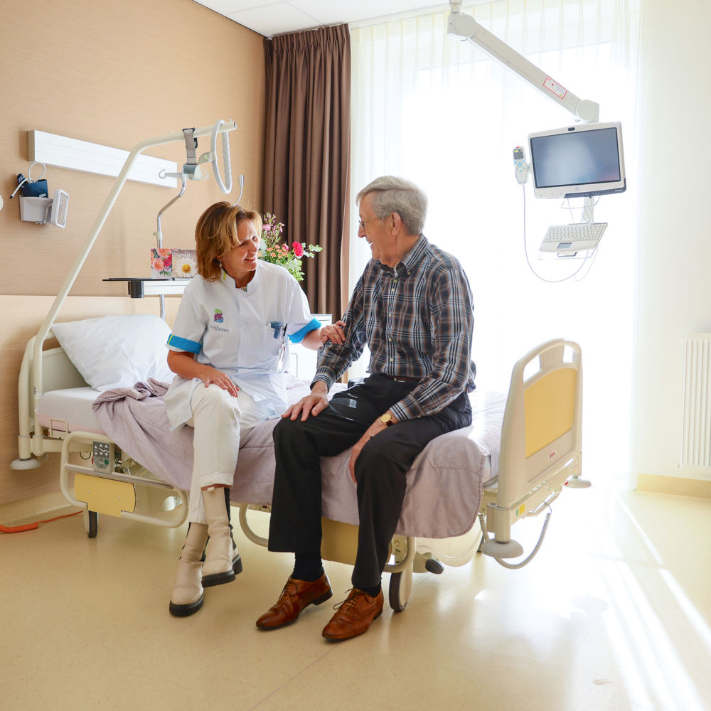 Medr Brnhvn 4Okt2022 0649